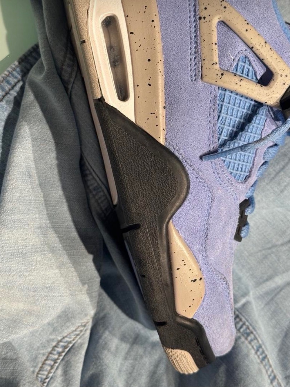 Jordan Light Blue Suede Sneakers - Picture 4 of 4